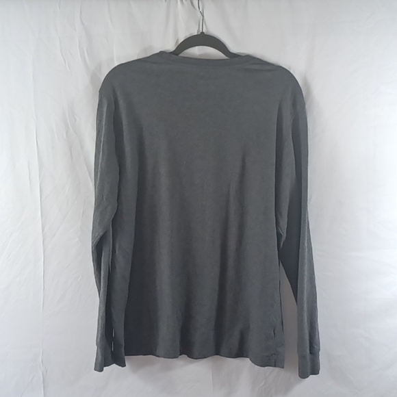 Men's long sleeve top size large (42-44) - Picture 2 of 3